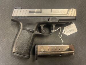 Smith & Wesson SD9VE 9mm 2 mags USED